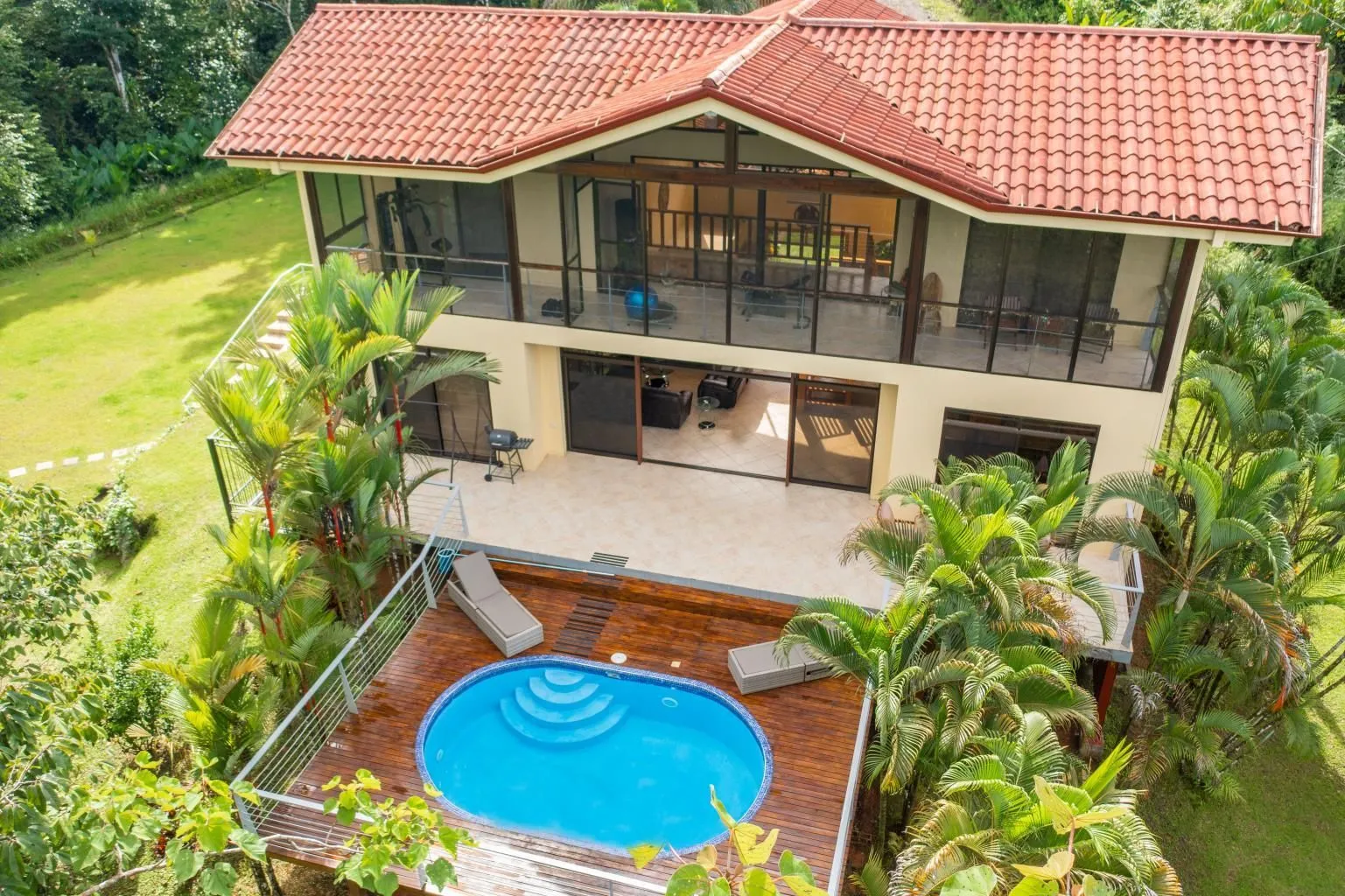 CR Tropical (Costa Rica)